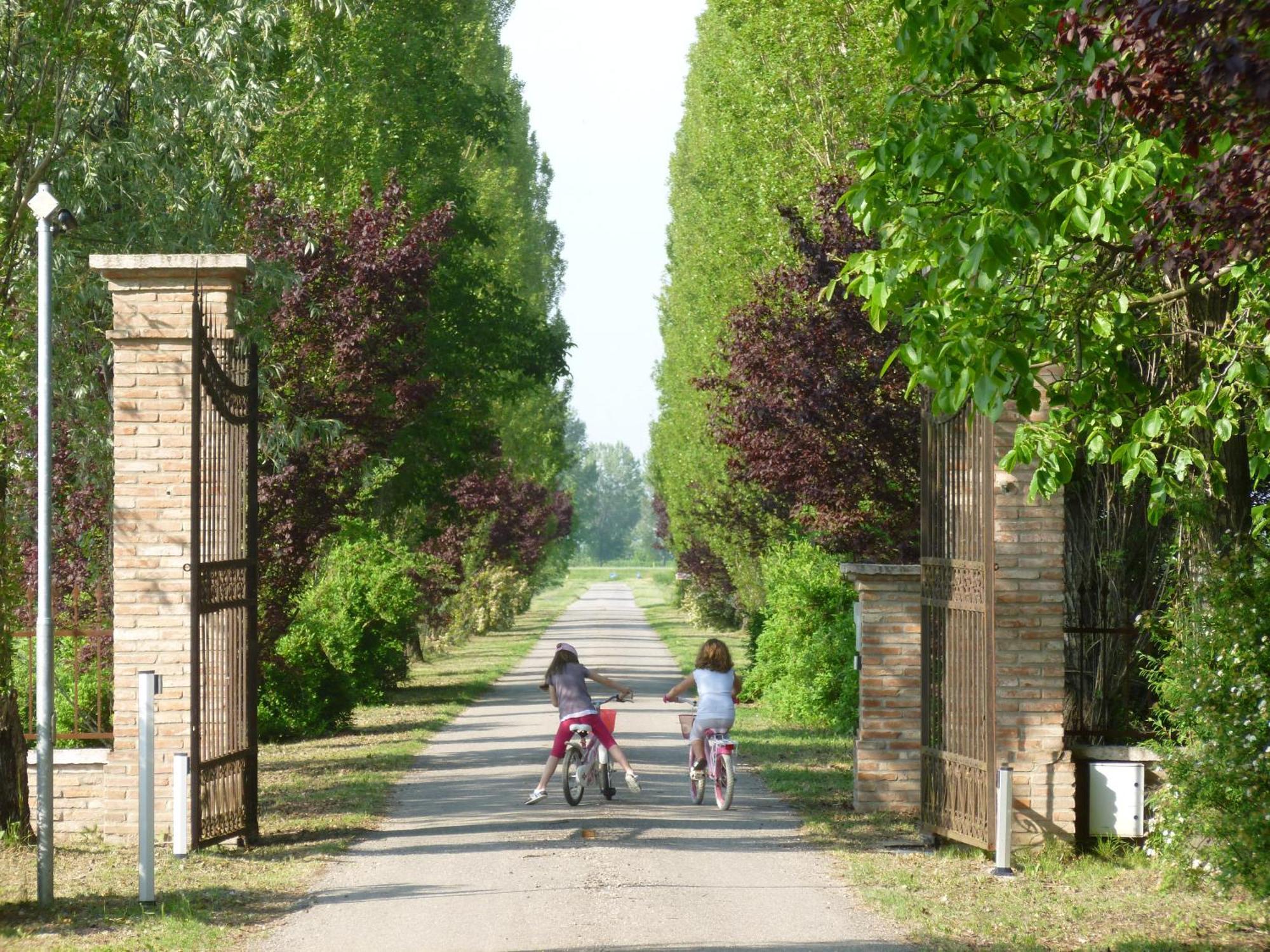 Agriturismo Corte Rocca San Giorgio di Mantova Extérieur photo